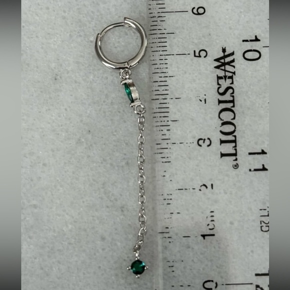 Sterling Silver Green Crystal Teardrop Chain Dangle Huggie Hoop
Earrings New - Picture 4 of 5